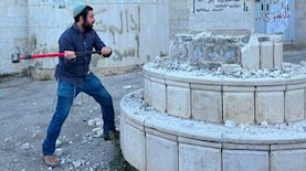 צבי סוכות, צילום: צבי סוכות x